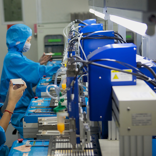 現代化的標準廠房，生 產設備優良